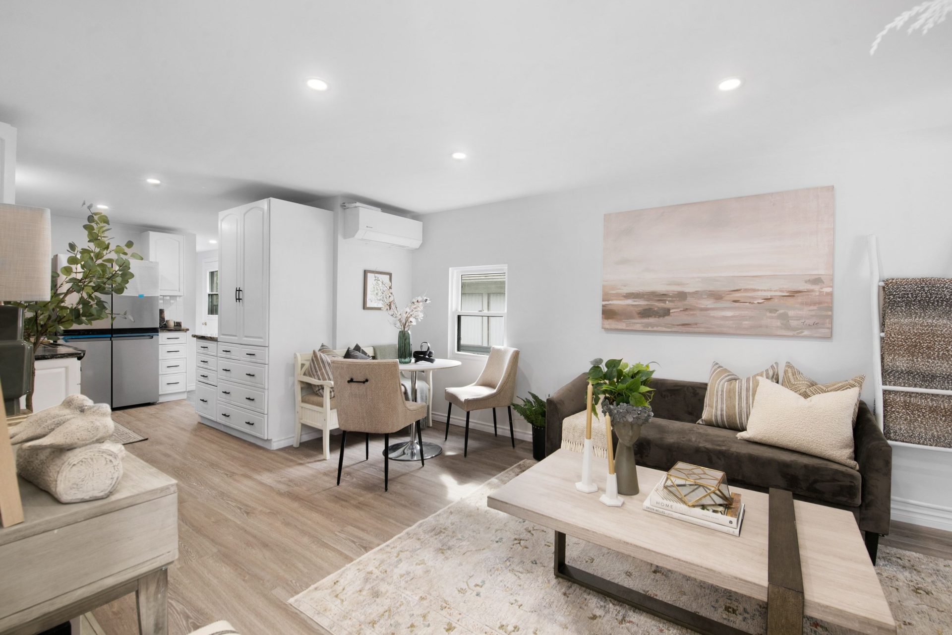 livingroom restoration